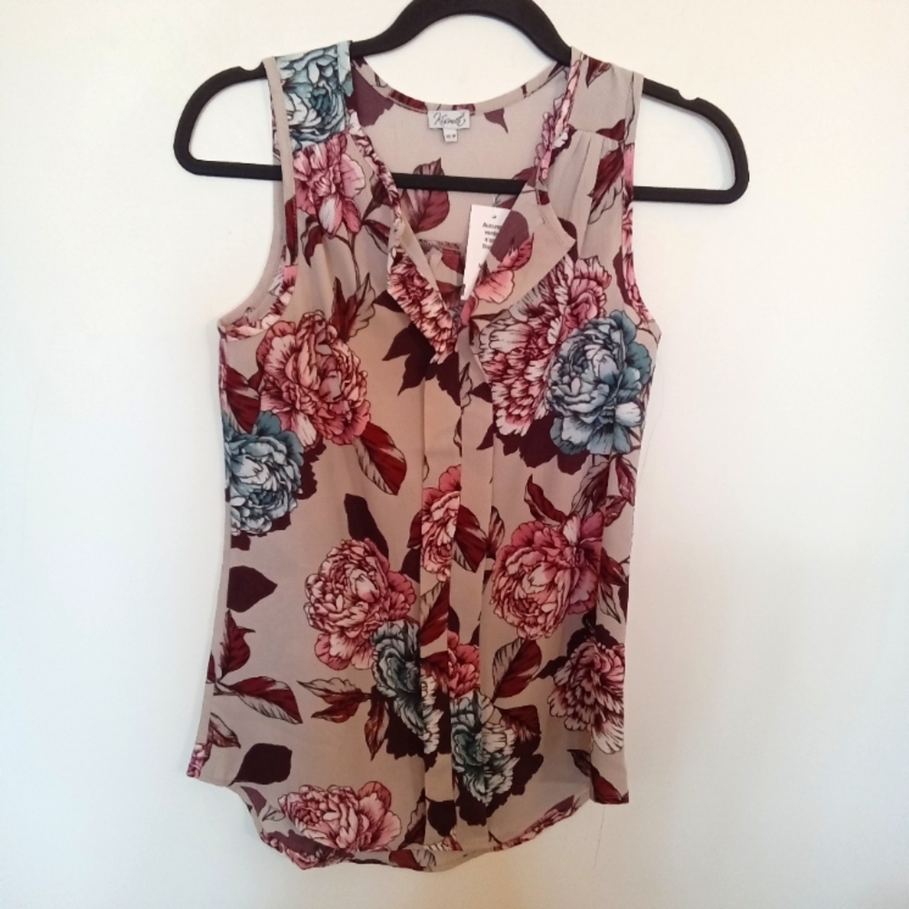 Kismet Women's Blush Pink Floral Round Cutout Neckline Tank Top Small